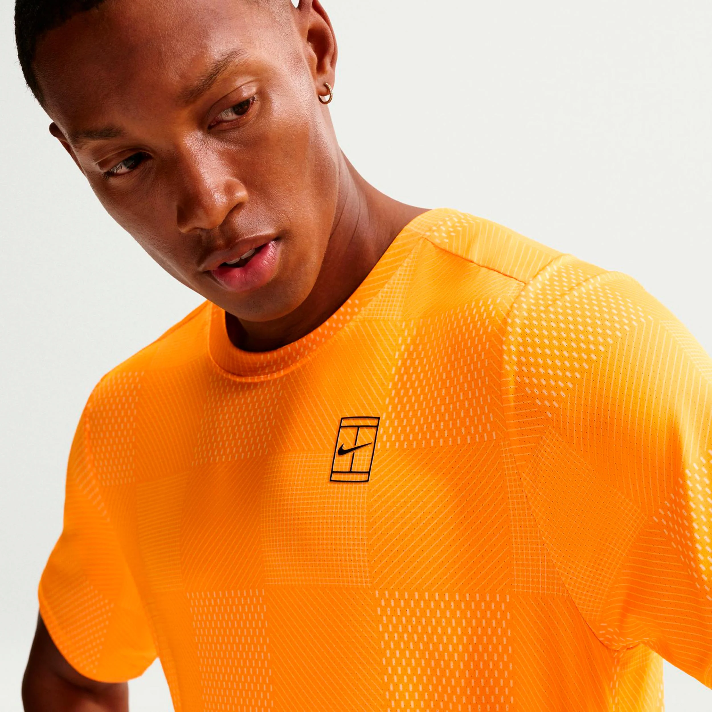 Carlos Alcaraz Court Dri-Fit Advantage T-Shirt Herren-orange - Image 4